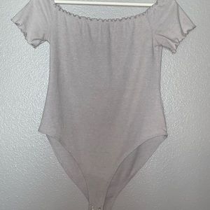 Grey lettuce edge bodysuit